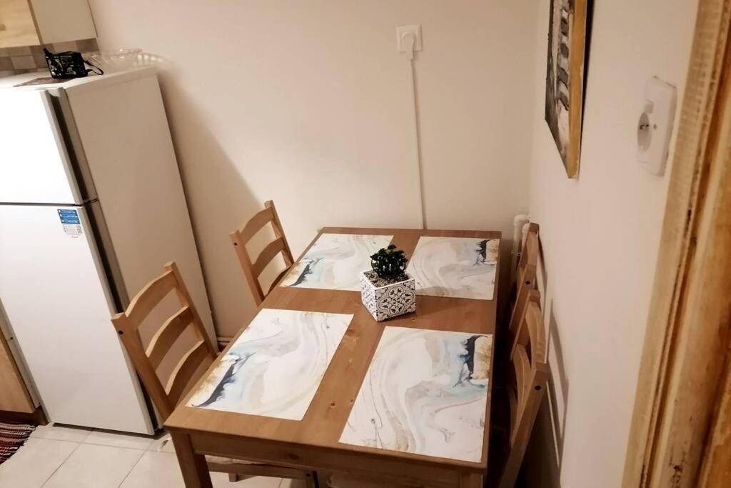 Elegant Central Apartment In Volos Eksteriør bilde