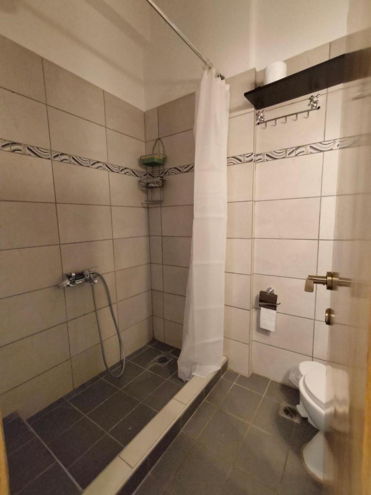 Elegant Central Apartment In Volos Eksteriør bilde